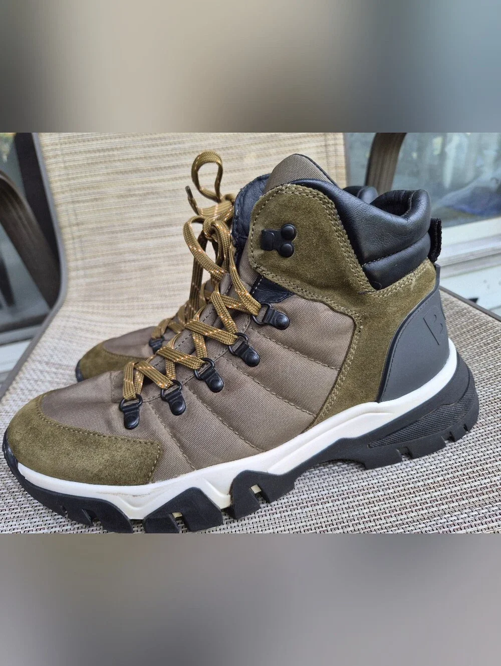 BOSS Hugo Boss Men's Chester Suede Hiking Boots Olive Green 43 / US 12